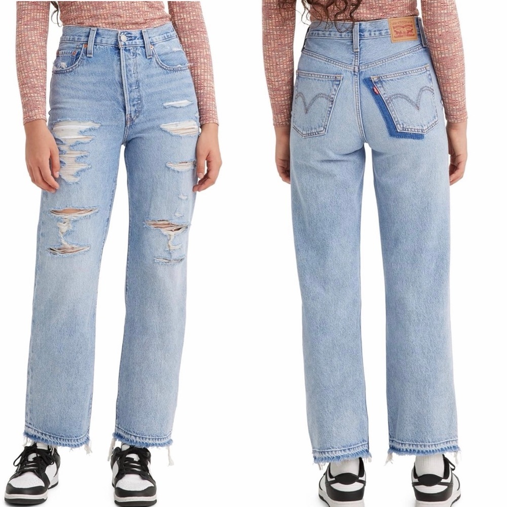 NWT Levi's Women's Ribcage Straight Ankle Jeans Light Indigo Destructed size 10